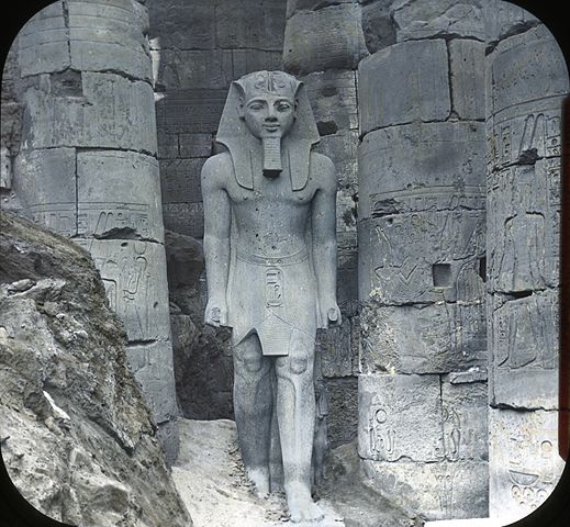 Statue of Ramses II, Luxor